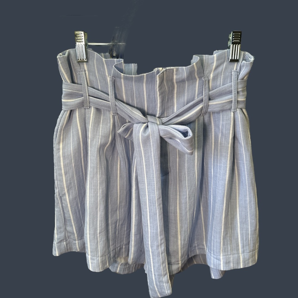 A. Calin by Flying Tomato EUC  Light Blue and White Striped Shorts